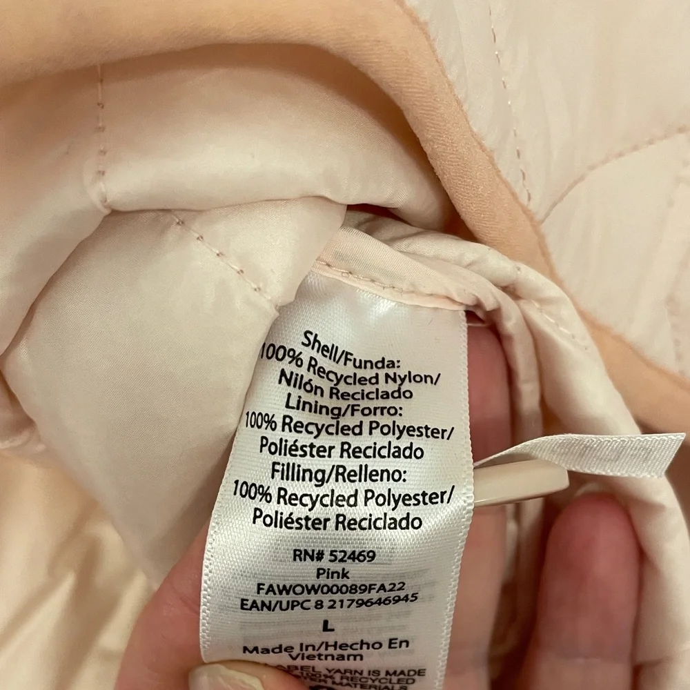 Free Assembly Women's Quilted Cinched Waist Liner Jacket - Picture 6 of 7